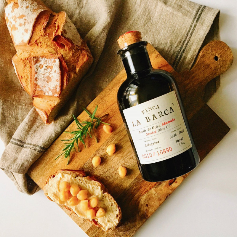 Smoked olive oil 500ml bottle Finca la Barca - Afbeelding 2